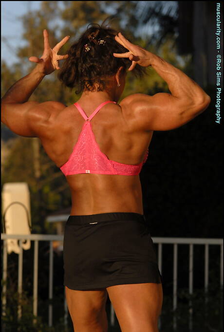 Bodybuilder Pics
